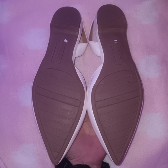 Dress Shoes - Picture 2 of 3